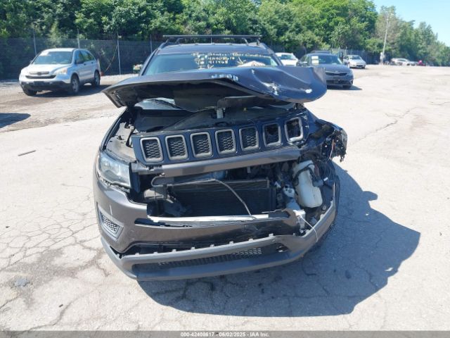 3C4NJCAB9JT411468 Jeep Compass Sport Fwd