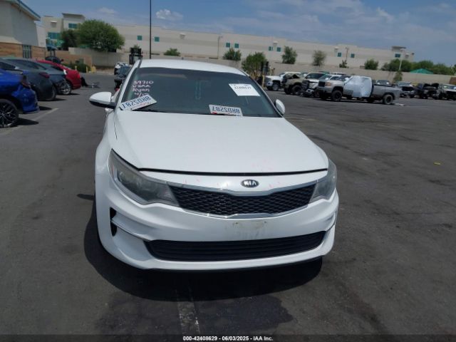 5XXGT4L32JG213616 KIA Optima Lx