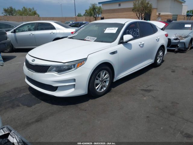 5XXGT4L32JG213616 KIA Optima Lx