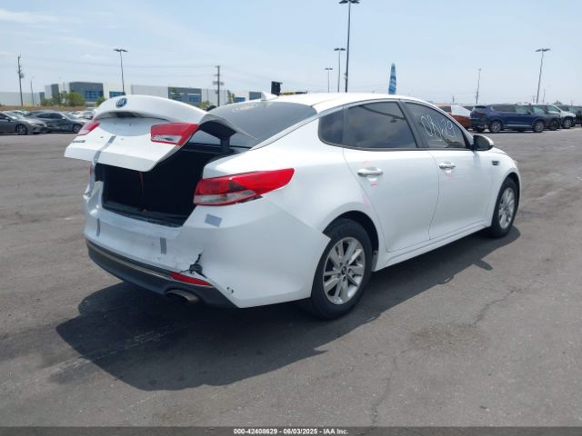 5XXGT4L32JG213616 KIA Optima Lx