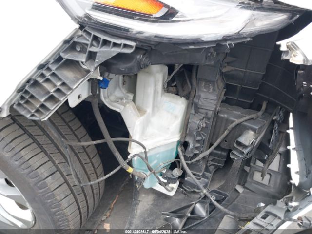 5NMS23AD8LH285363 Hyundai Santa Fe Se