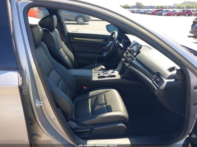 Honda lfb2 2022 1HGCV3F22NA025266 Image 5