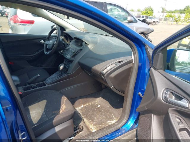 1FADP3FE1JL254632 Ford FOCUS SE