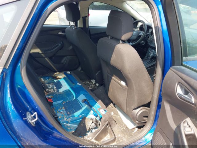 1FADP3FE1JL254632 Ford FOCUS SE