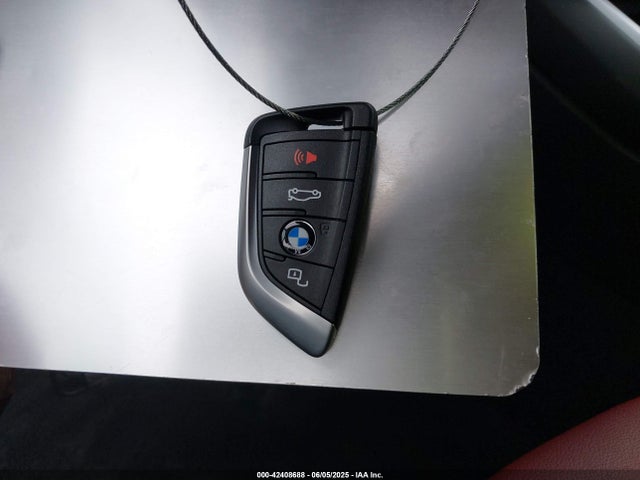 3MW69FF02R8E21650 BMW 330I