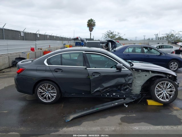 3MW69FF02R8E21650 BMW 330I