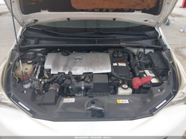JTDKBRFU2H3035537 Toyota Prius Two