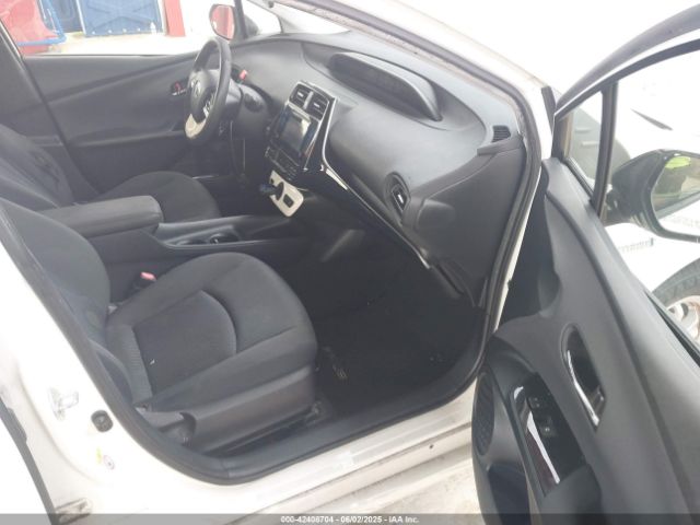 JTDKBRFU2H3035537 Toyota Prius Two