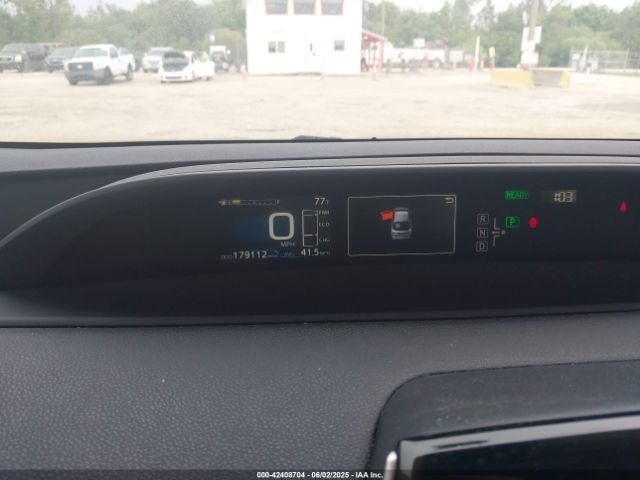 JTDKBRFU2H3035537 Toyota Prius Two