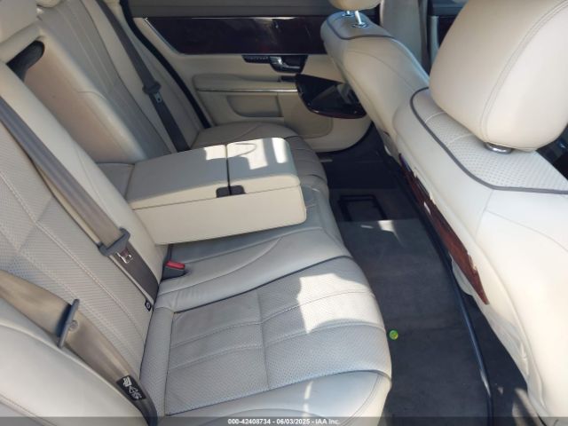 2012 JAGUAR XJ SAJWA2GB2CLV33546 Photo 7