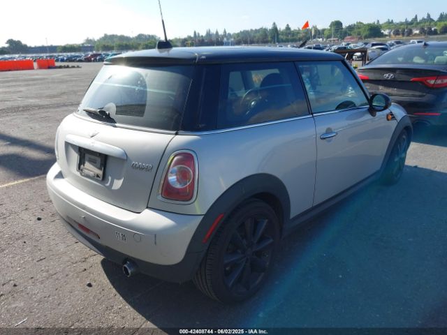 2012 MINI COOPER WMWSU3C5XCT254546 Photo 3