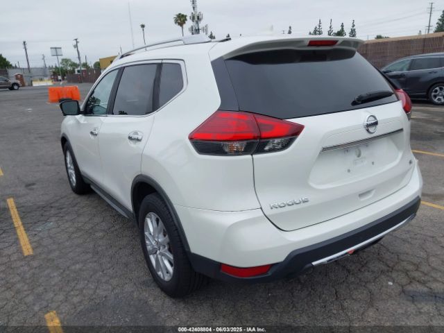 KNMAT2MT1HP564898 Nissan 2017