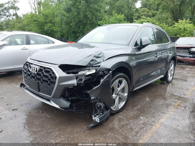 2022 AUDI Q5 WA1EAAFY2N2058624 Photo 1