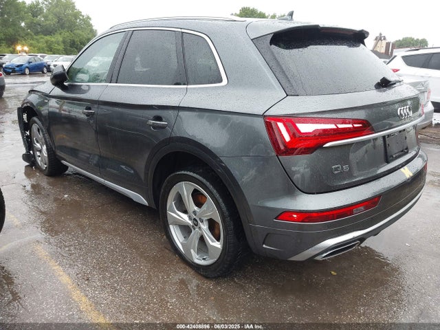 2022 AUDI Q5 WA1EAAFY2N2058624 Photo 2