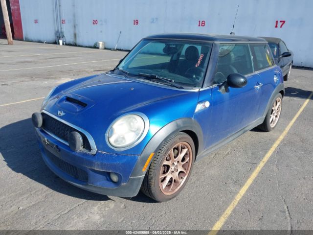 2008 MINI COOPER S WMWMF735X8TT92234 Photo 1
