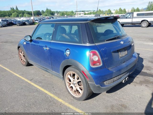 2008 MINI COOPER S WMWMF735X8TT92234 Photo 2