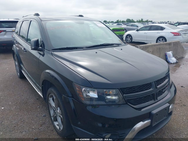 3C4PDCGGXHT590777 Dodge Journey Crossroad Plus
