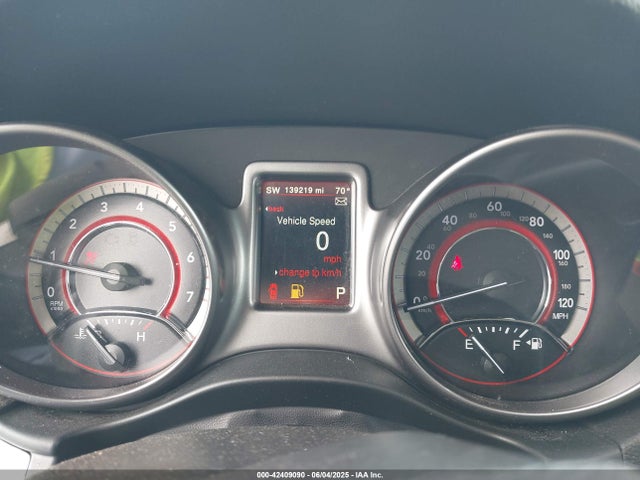 3C4PDCGGXHT590777 Dodge Journey Crossroad Plus