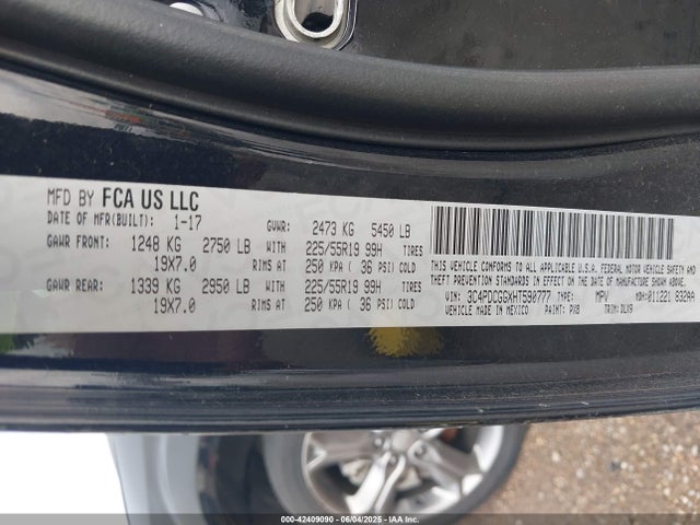 3C4PDCGGXHT590777 Dodge Journey Crossroad Plus