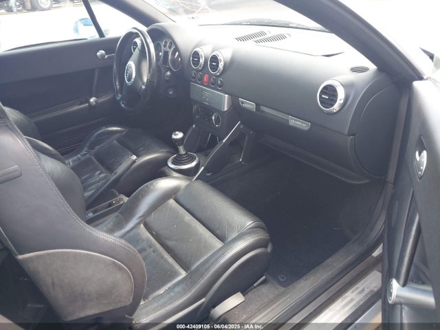 2002 AUDI TT TRUUT28N621033270 Photo 4