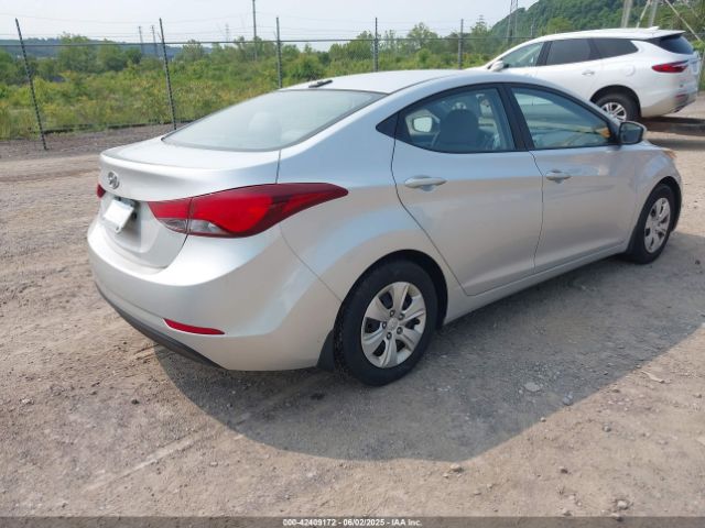 5NPDH4AE7GH681072 Hyundai ELANTRA SE