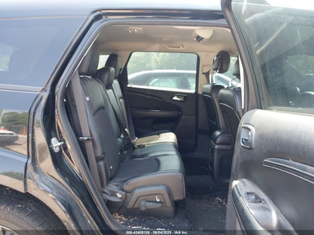 3C4PDCGB2FT659625 Dodge Journey Crossroad