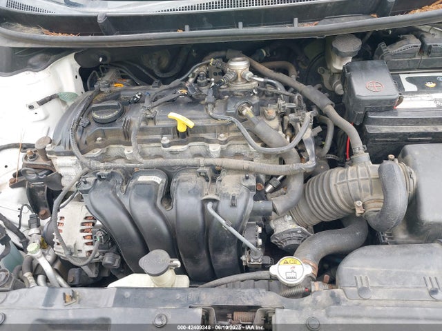 KMHD35LH0GU285904 Hyundai ELANTRA GT