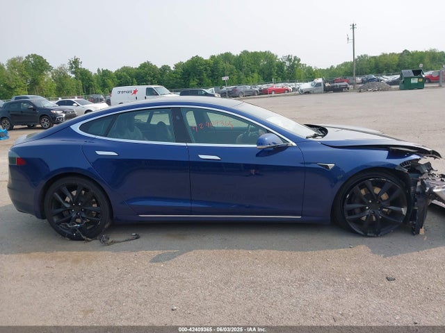 Tesla MODEL S 2017 5YJSA1E27HF192505 Image 13