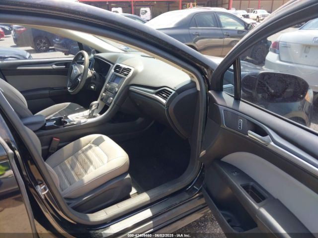 3FA6P0G71GR156511 Ford FUSION S