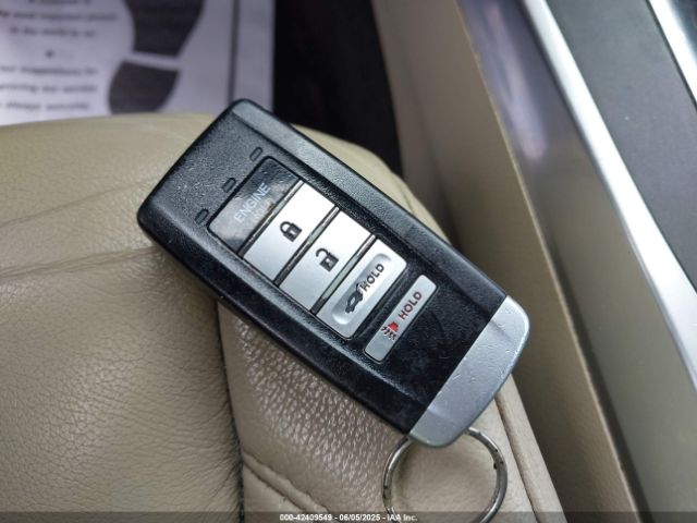 2017 ACURA MDX 5FRYD4H34HB040137 Photo 10