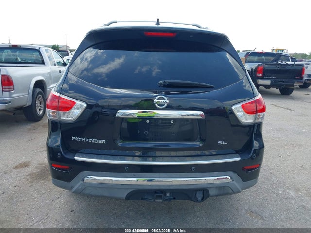 5N1AR2MN8FC689252 Nissan Pathfinder Sl