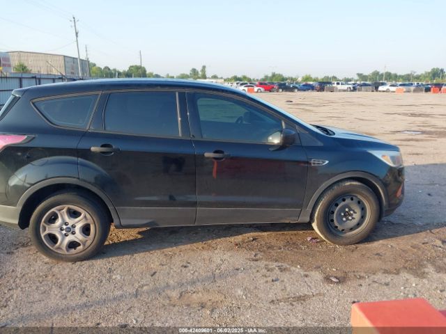 1FMCU0F7XHUA13358 Ford ESCAPE S