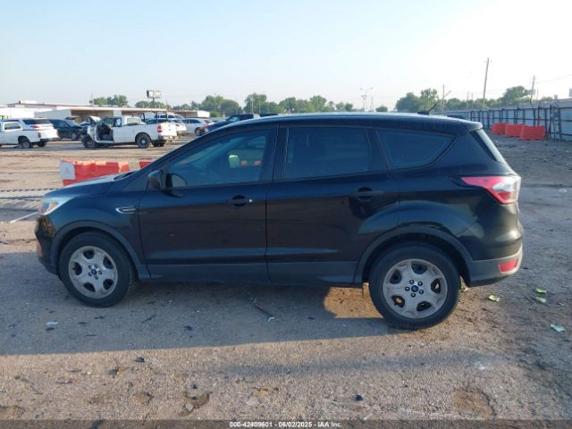 1FMCU0F7XHUA13358 Ford ESCAPE S