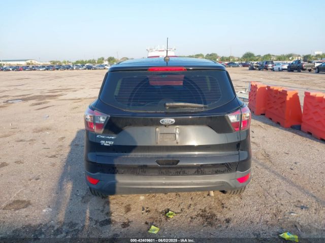 1FMCU0F7XHUA13358 Ford ESCAPE S