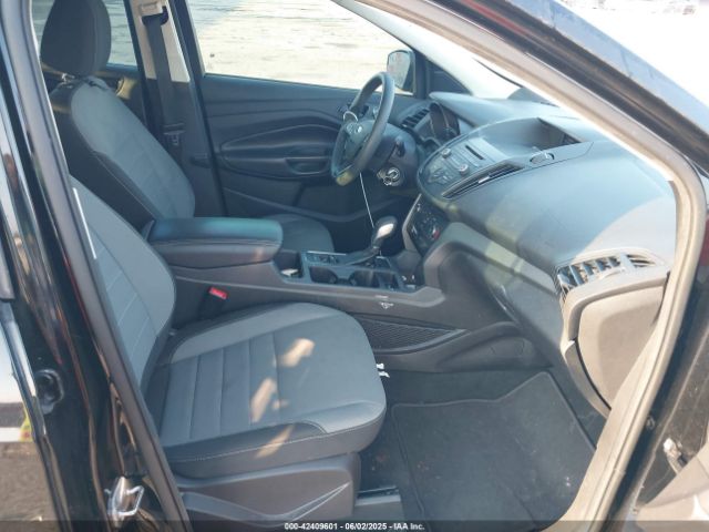1FMCU0F7XHUA13358 Ford ESCAPE S