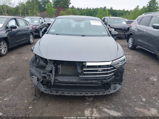 3VWC57BU1KM240209 Volkswagen 1.4 tsi