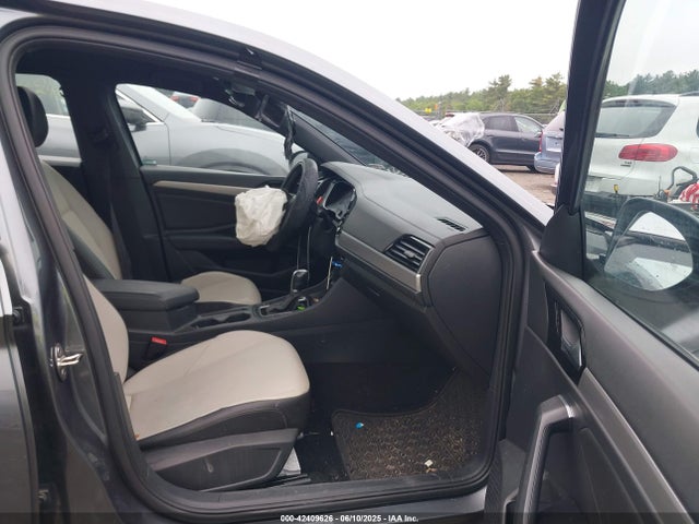3VWC57BU1KM240209 Volkswagen 1.4 tsi