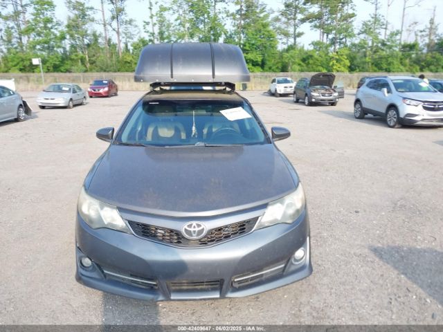 4T1BF1FK2EU347640 Toyota CAMRY SE