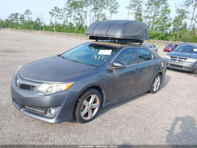 4T1BF1FK2EU347640 Toyota CAMRY SE