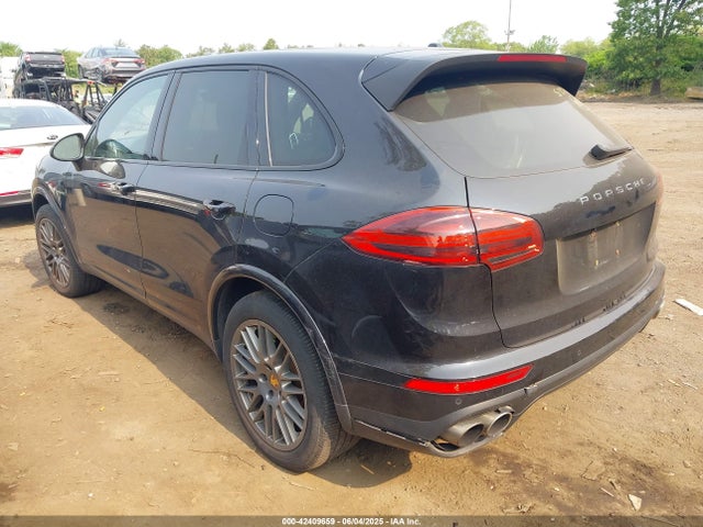 Porsche Cayenne E-hybrid S/s Platinum Edition 2017 WP1AE2A24HLA69574 Image 3