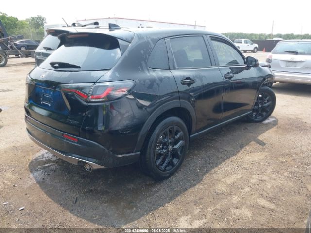 2024 HONDA HR-V 3CZRZ1H5XRM746236 Photo 3