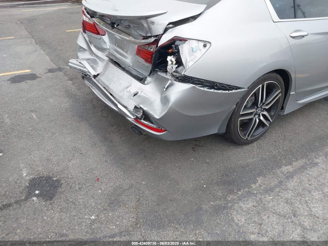 1HGCR2F52GA180086 Honda k24w1
