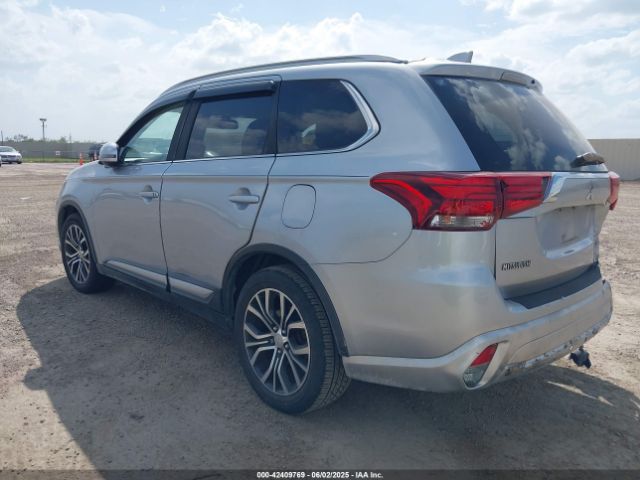 2017 MITSUBISHI OUTLANDER JA4AD3A38HZ030884 Photo 2