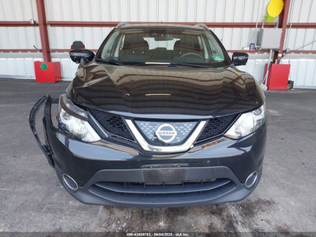 JN1BJ1CR2JW600090 Nissan Rogue Sport Sl