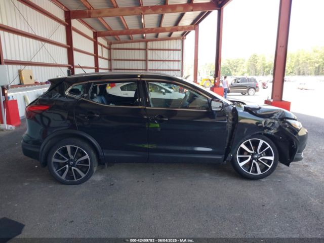 JN1BJ1CR2JW600090 Nissan Rogue Sport Sl