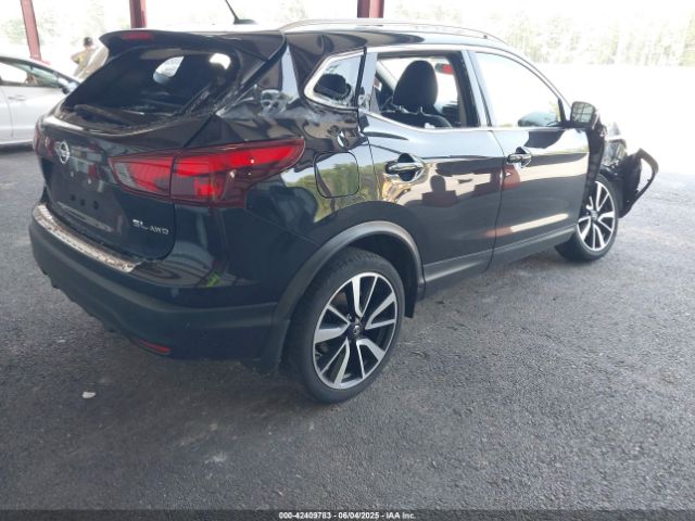 JN1BJ1CR2JW600090 Nissan Rogue Sport Sl