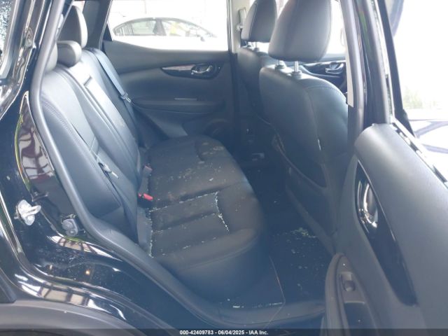 JN1BJ1CR2JW600090 Nissan Rogue Sport Sl