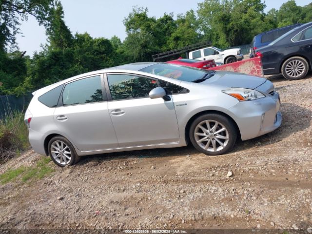 JTDZN3EU9EJ008007 Toyota Prius V Five