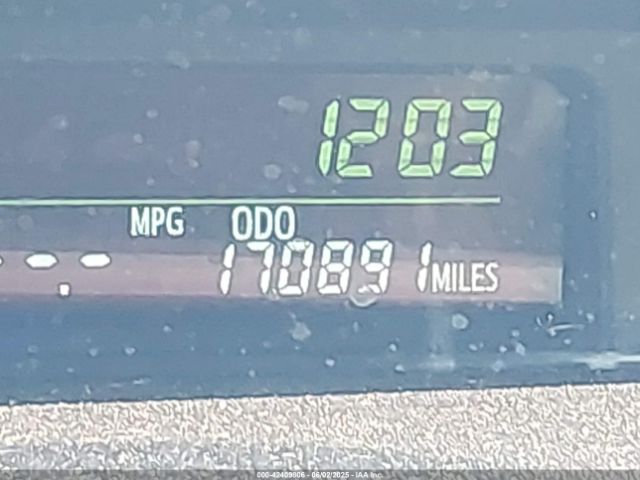 JTDZN3EU9EJ008007 Toyota Prius V Five