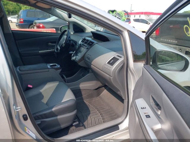 JTDZN3EU9EJ008007 Toyota Prius V Five